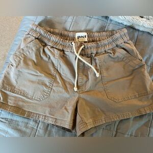 Women’s Pact shorts